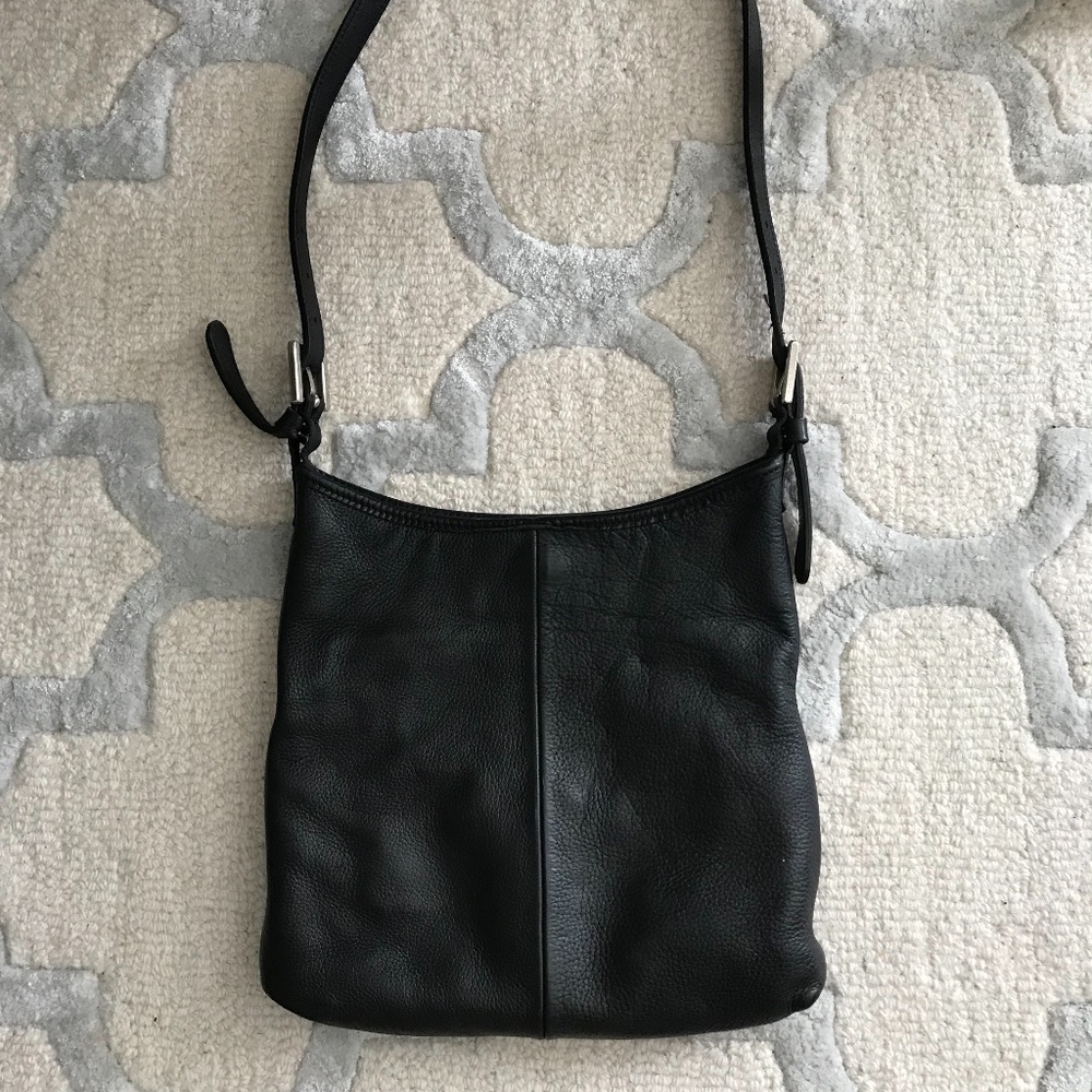 Y2K Roots Black Full Grain Leather Purse - Picture 2 of 13